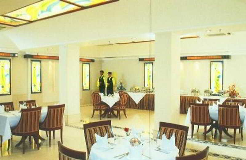Hotel Ashoka International Nova Deli Exterior foto